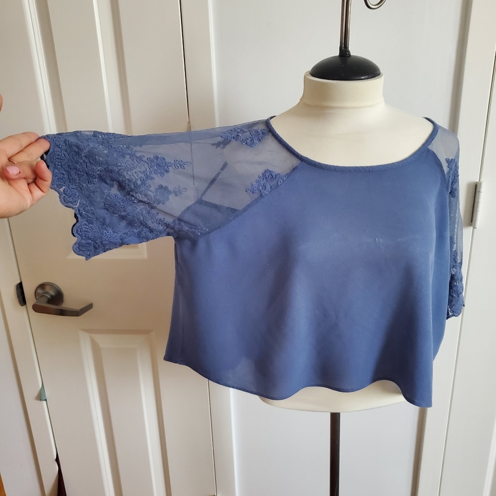 Blue crop top with lace L